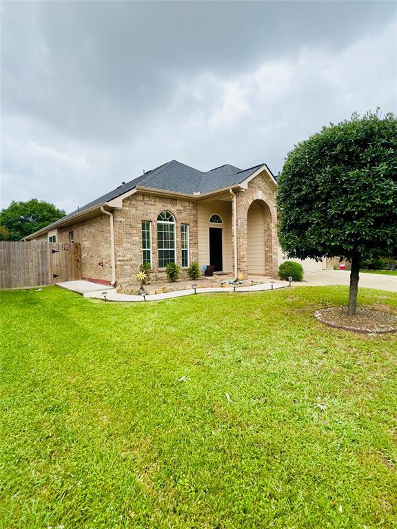 Building Photo - 24527 Lakecrest Creek Dr