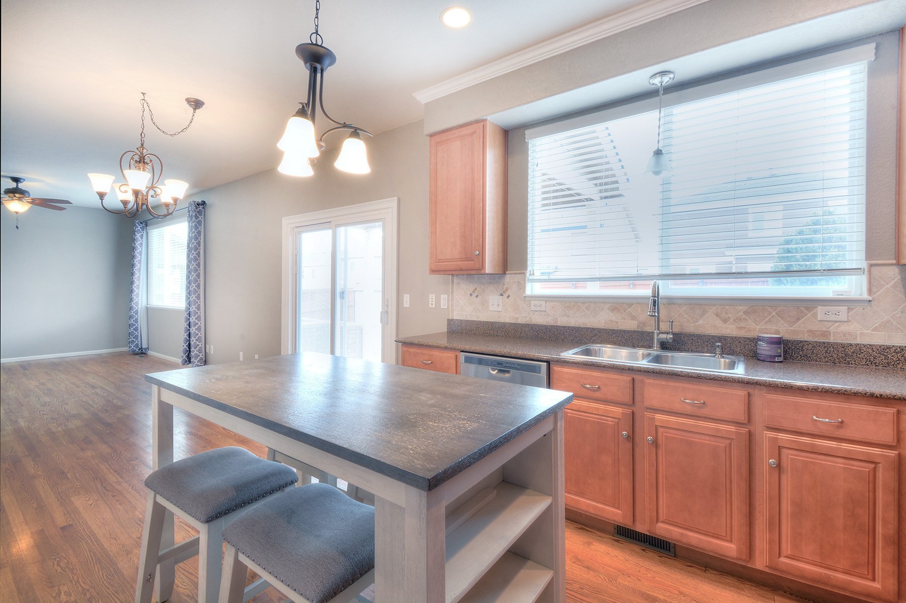 Building Photo - 9702 Beryl Dr