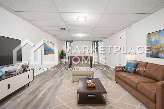 Building Photo - 3782 Paddington Trail