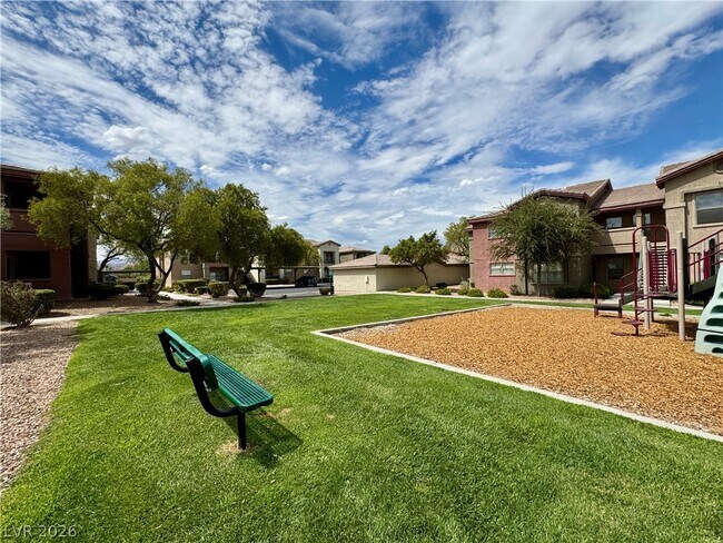 Building Photo - 8000 W Badura Ave