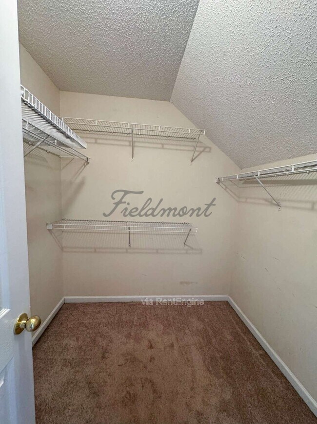 Building Photo - 530 Fawn Branch Trail