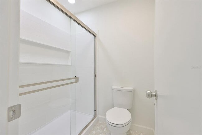 Building Photo - 1620 58th Ave S