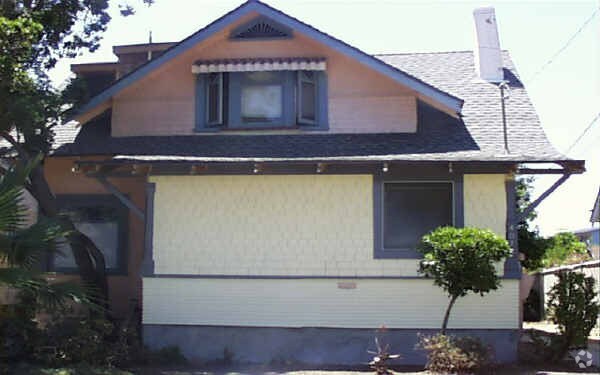Building Photo - 4074 Ingalls Street