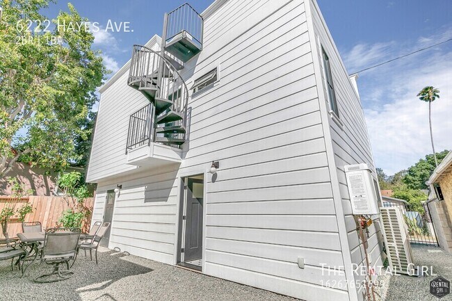 Primary Photo - 6222 Hayes Ave