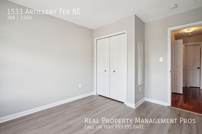 Building Photo - 1533 Artillery Terrace NE