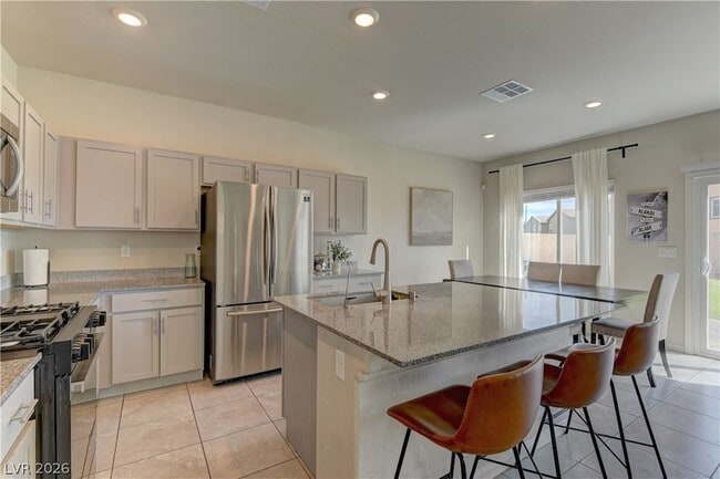 Building Photo - 7828 Rachelis St