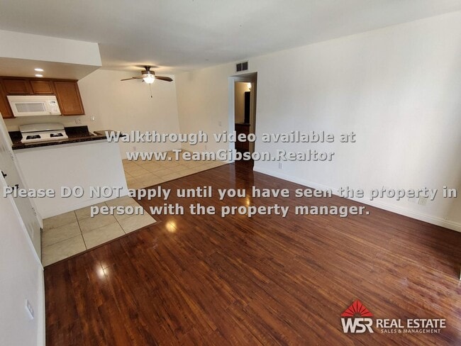 Building Photo - 1 Bedroom / 1 Bathroom Condo W/ garage