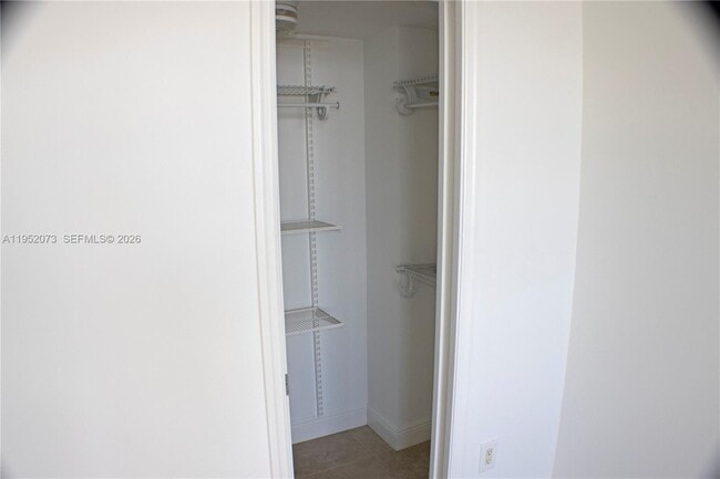 Building Photo - 6917 Collins Ave