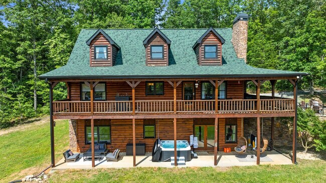 Building Photo - 181 Sugar Mountain Rd