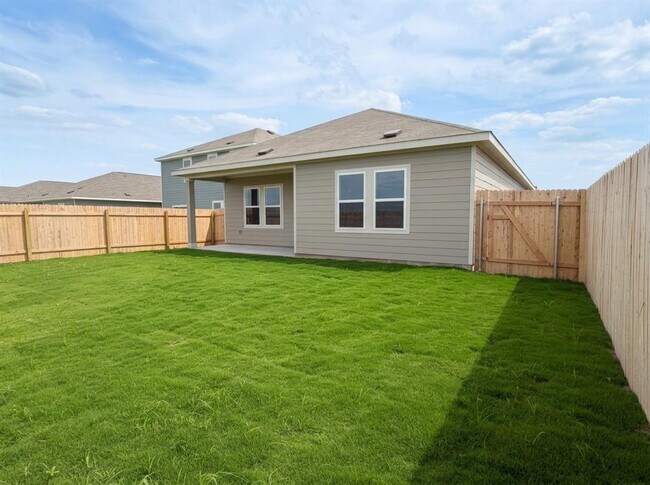 Building Photo - 616 Wesley Miller Ln