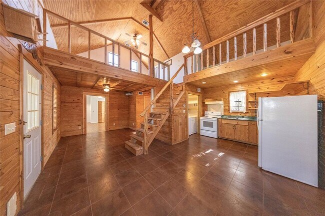 Building Photo - 105 Ridge Oak Dr