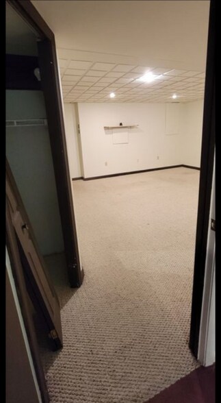 Building Photo - 210 Old Hershey Rd