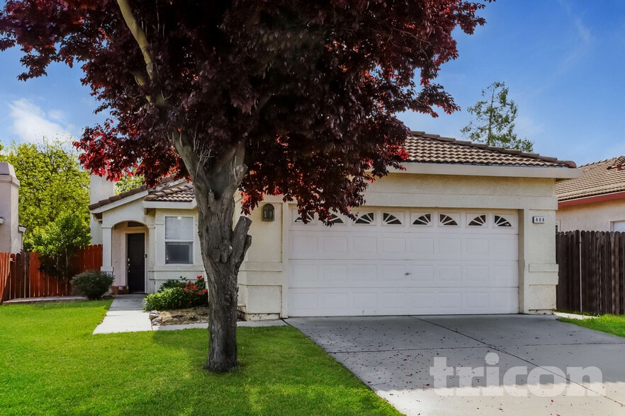 Primary Photo - 408 Falcon Dr