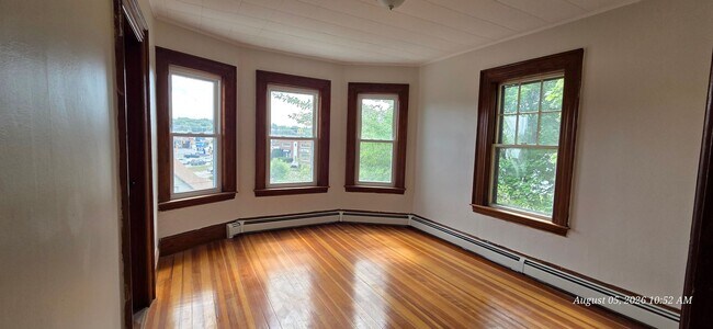 Building Photo - 68 Claremont Ave
