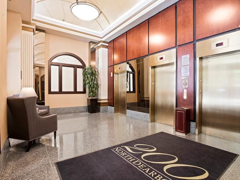 Building Photo - 200 N Dearborn St