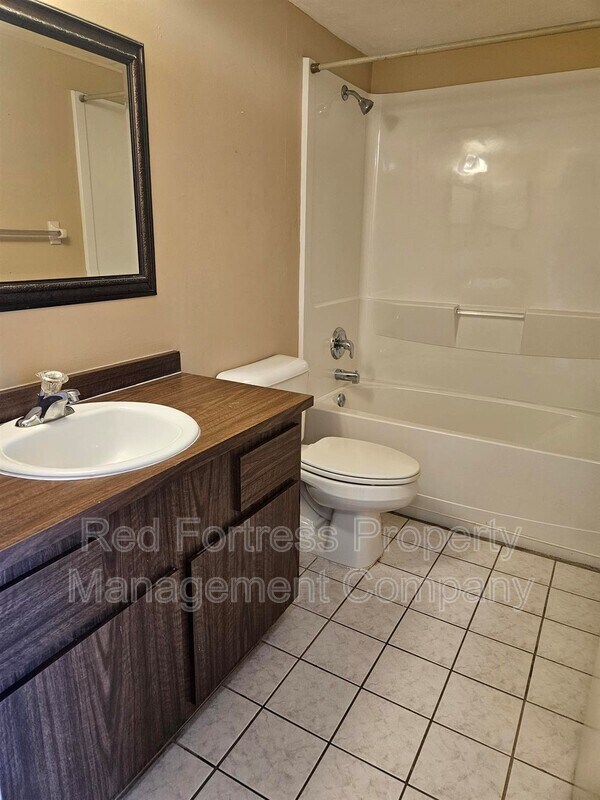 Building Photo - 4777 Orange Grove Blvd