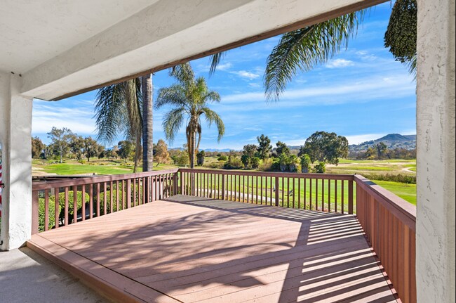 Building Photo - Gorgeous 3BD/3BA Home on a Golf-Course with Expansive Mountain Views! $5,000/mo