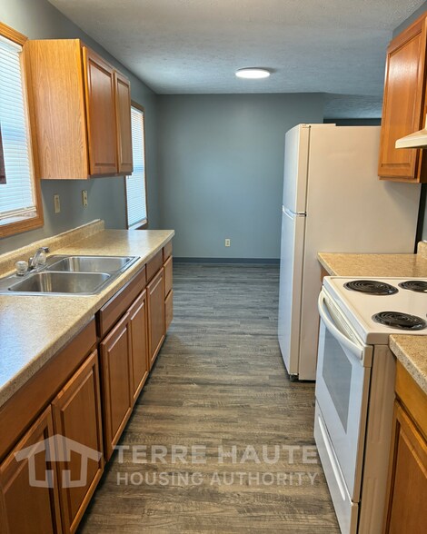 Building Photo - 2121 Liberty Ave