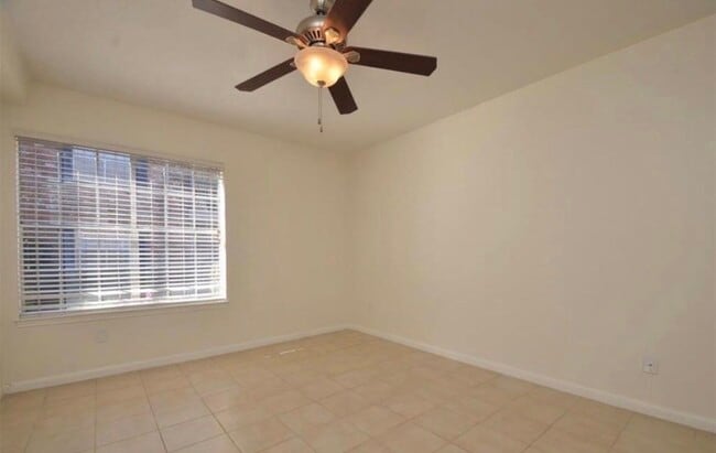 Building Photo - 2250 Bering Dr