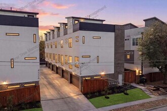 Building Photo - 4520 Cabell Dr