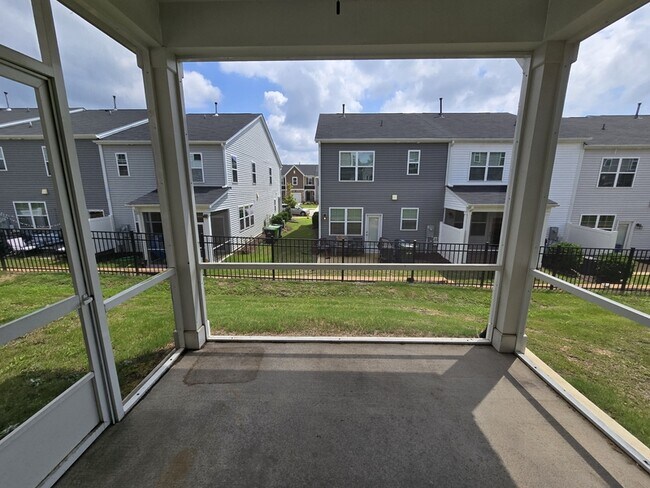 Building Photo - 6318 Arpeggio Pl