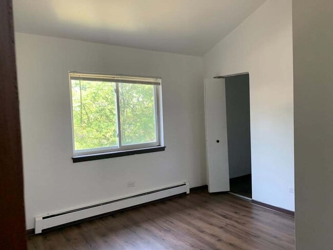 Building Photo - 486 Pleasant Run Dr