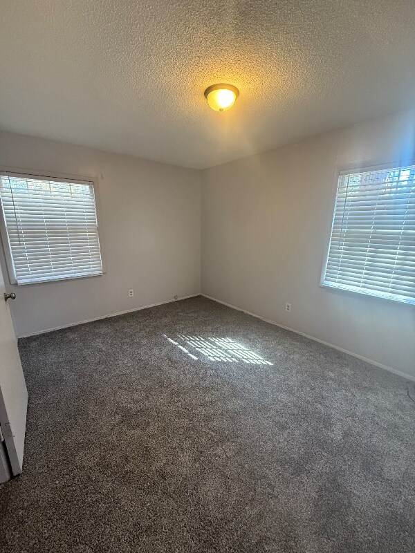 Building Photo - 302 Lanier Rd