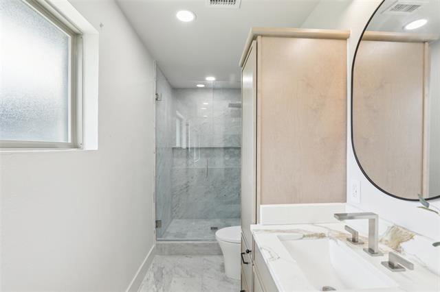Building Photo - 12540 High Meadow Dr