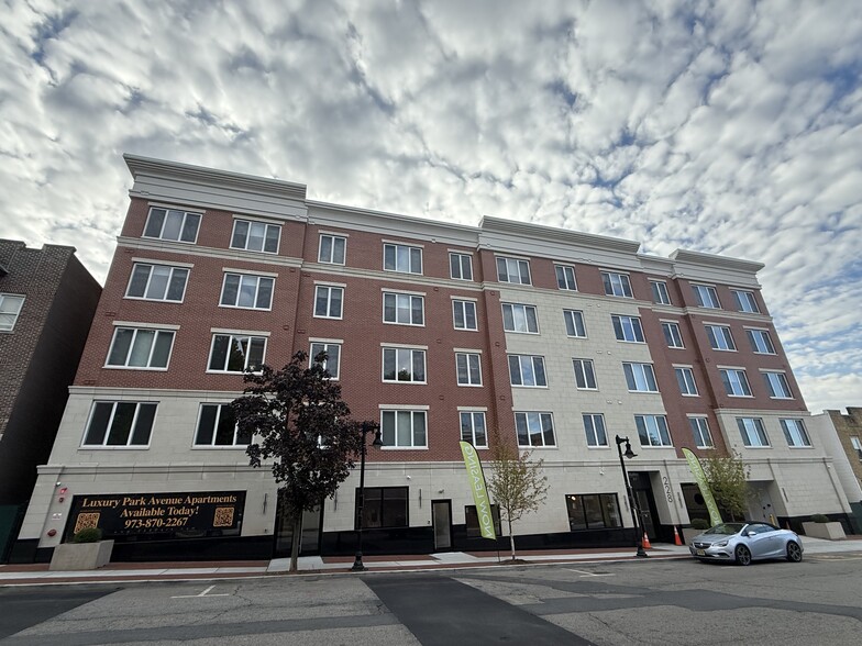 228 PARK AVENUE - 228 Park Ave