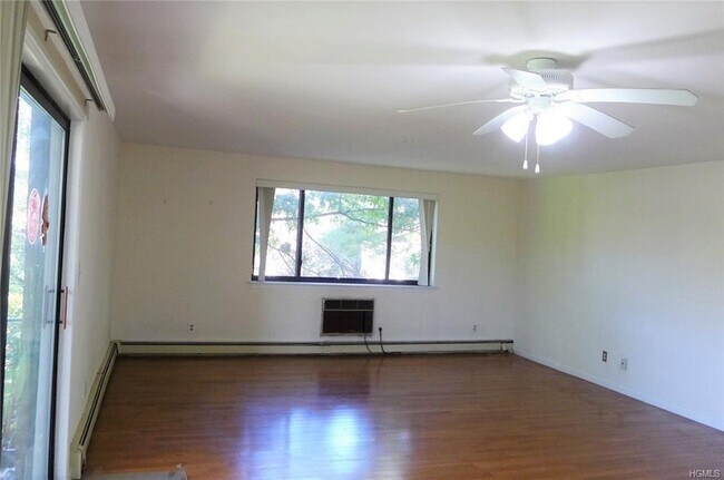 Building Photo - 508 Central Park Ave