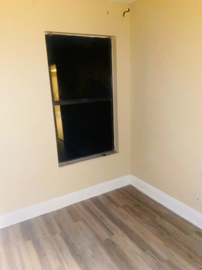 Building Photo - 1561 Windorah Way