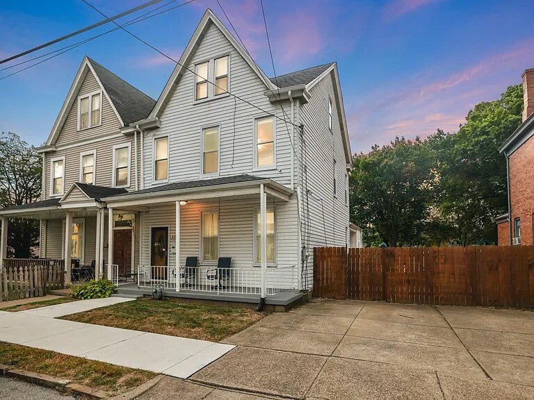 Primary Photo - 1728 Chislett St