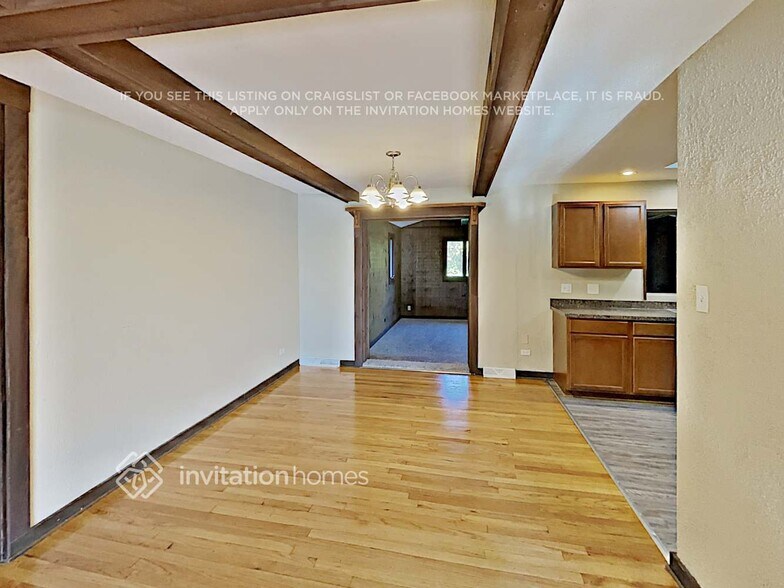 Building Photo - 16330 Mark Ln