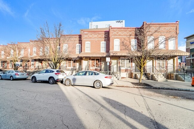 Building Photo - Charming 1-Bedroom Apartment with Exposed Brick, Hardwood Floors & Updated Kitchen