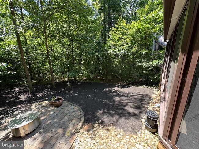 Building Photo - 11605 Brandon Hill Way