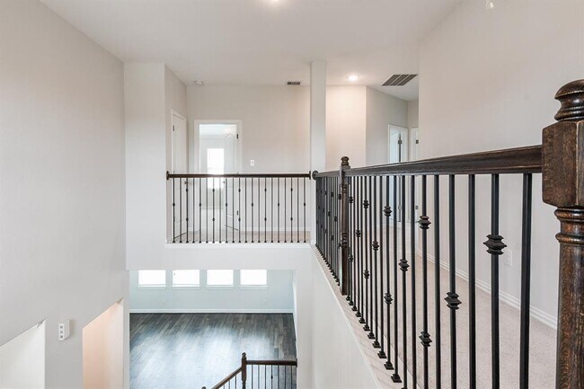 Building Photo - 3802 W Vicksburg Estates Dr