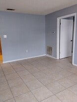 Building Photo - 5245 Kimberlin Ave