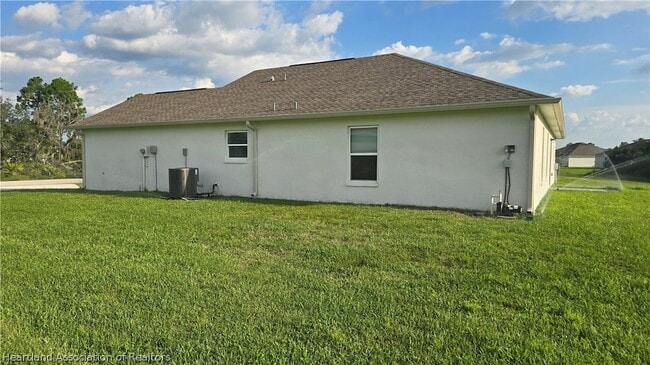 Building Photo - 4720 San Lorenzo Dr