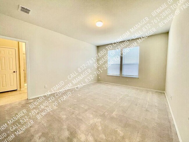 Building Photo - 8113 Branch Hollow Trail