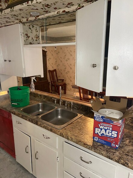 Building Photo - 5359 N 29th St