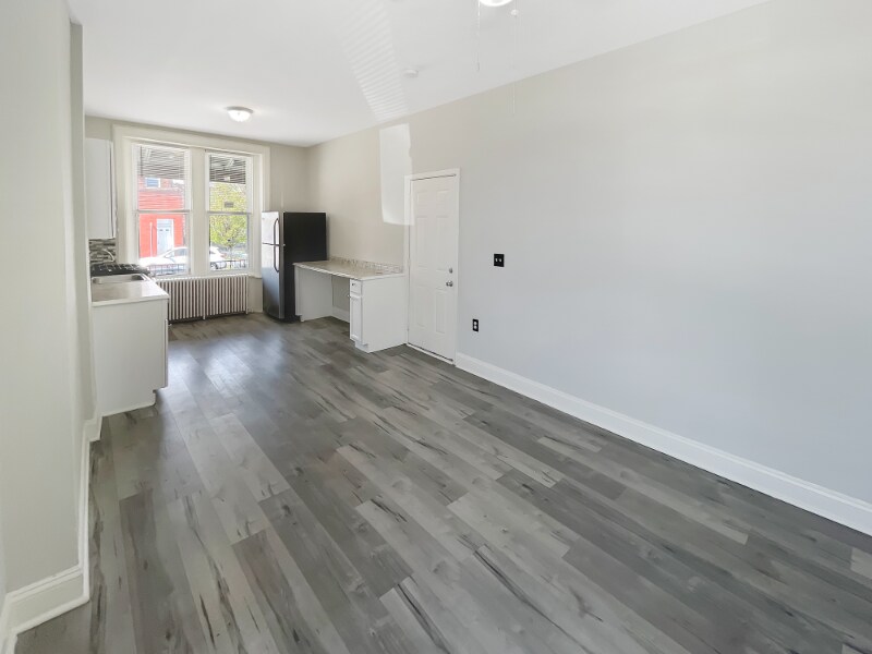 Building Photo - 1101 N 41st St