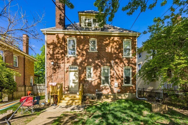 Building Photo - 1638 N 4th St