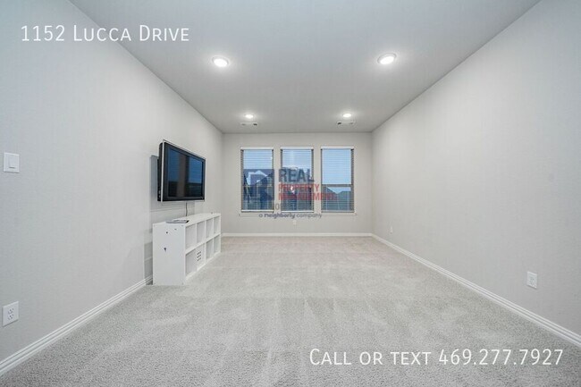 Building Photo - 1152 Lucca Ct