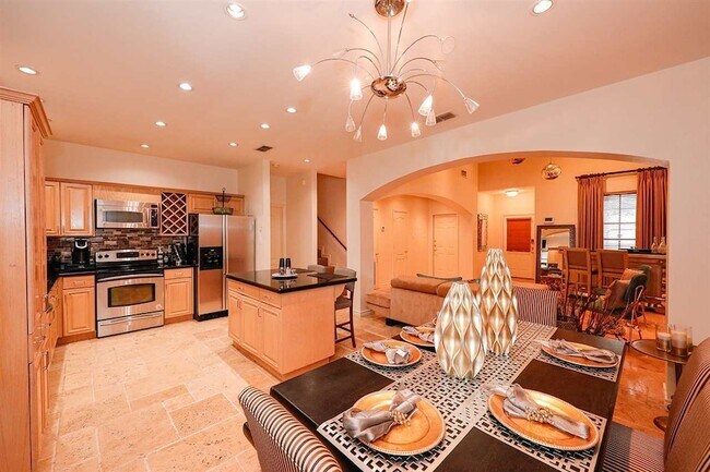 Building Photo - 510 Shiloh Dr