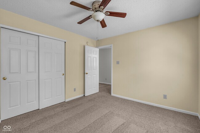 Building Photo - 10187 Hatherley Way
