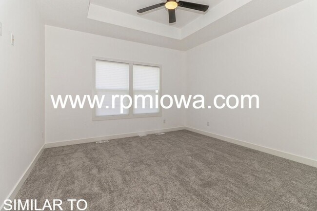 Building Photo - NEW CONSTRUCTION!! 4 Bed, 3 Bath Home in Urbandale