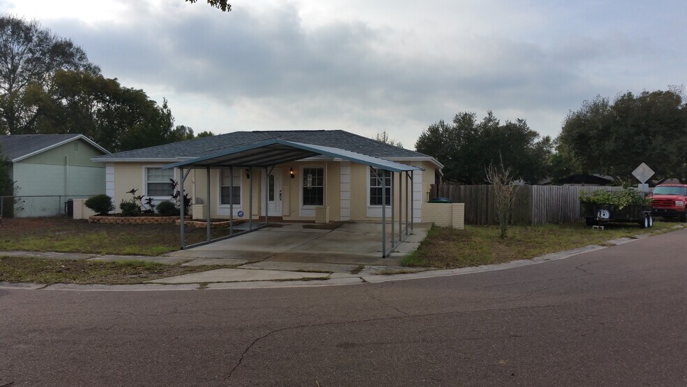 Building Photo - 6320 S Lansdale Cir