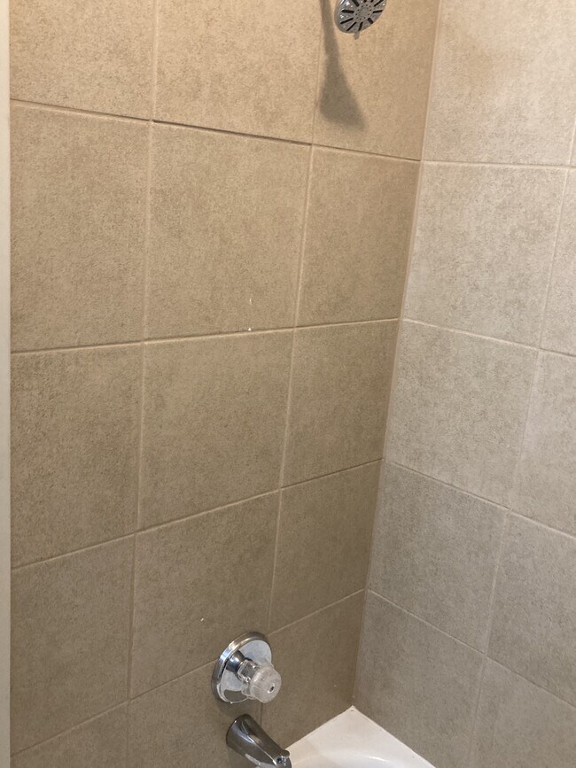 Similar Description - MB Country Meadow Apartments