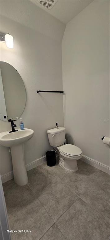 Building Photo - 18410 Blue Heron Cir
