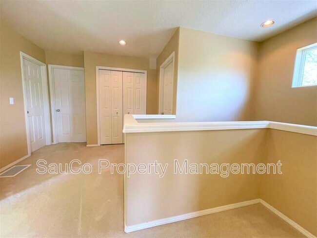 Building Photo - 16705 NW Arizona Dr